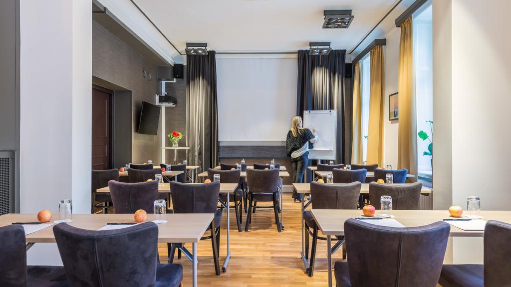 The Vault Hotel, Worldhotels Crafted Helsingborg Esterno foto